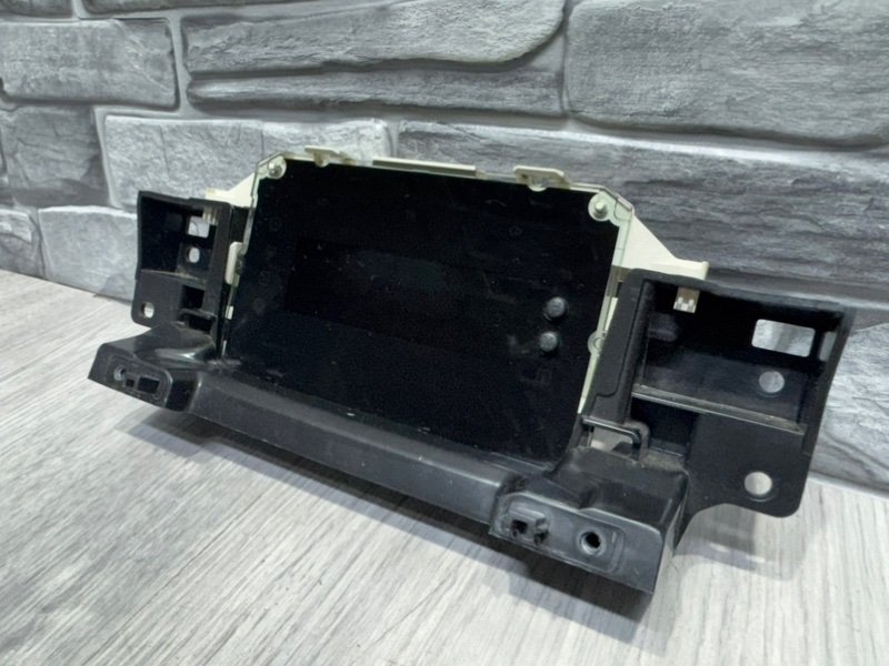 Дисплей информационный, 1000 рублей, Москва