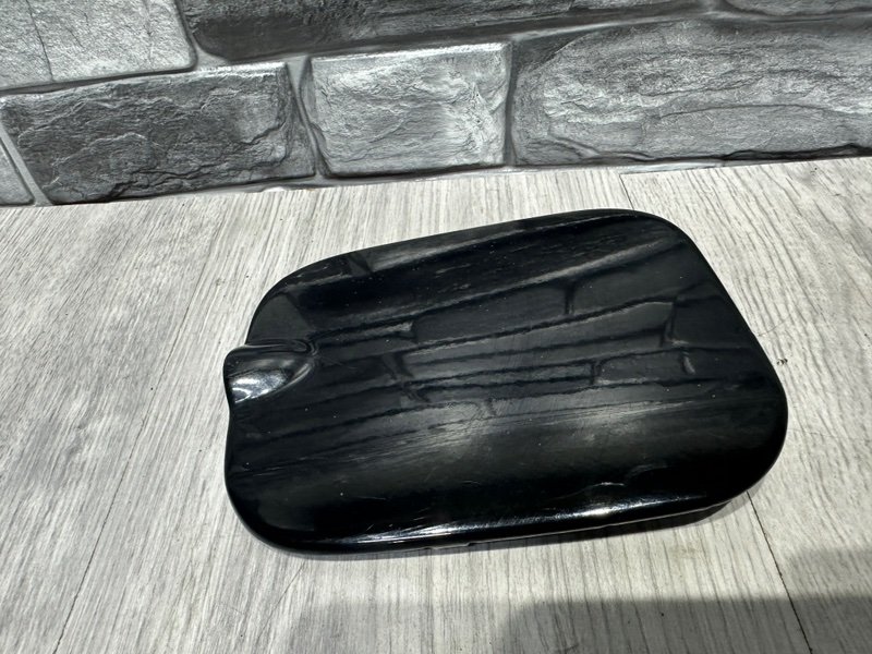 Лючок топливного бака, 500 рублей, Москва