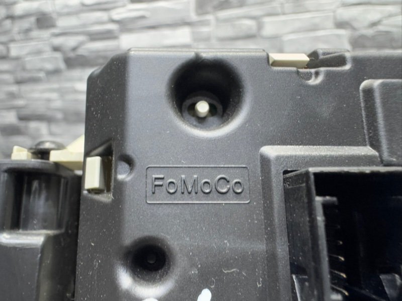 Дисплей информационный, 1000 рублей, Москва