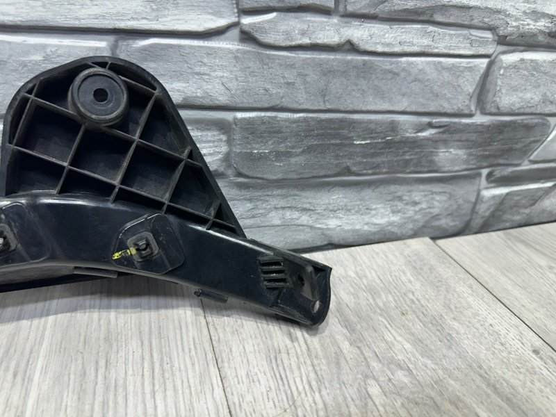 Направляющая заднего бампера, 1000 рублей, Москва