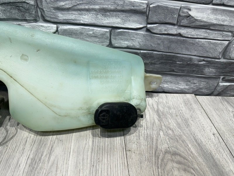 Бачок омывателя лобового стекла, 1000 рублей, Москва