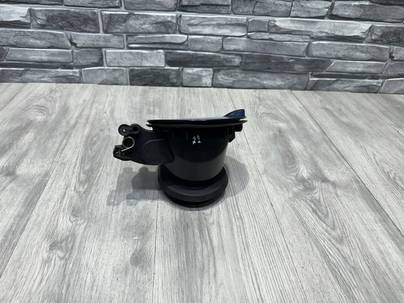 Лючок топливного бака, 1500 рублей, Москва