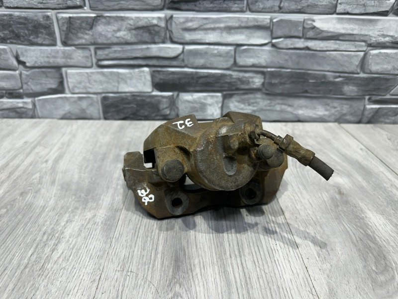 Суппорт тормозной передний правый, 1000 рублей, Москва