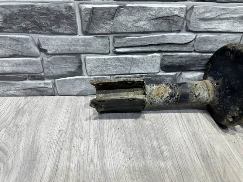 Амортизатор передний, 2500 рублей, Москва