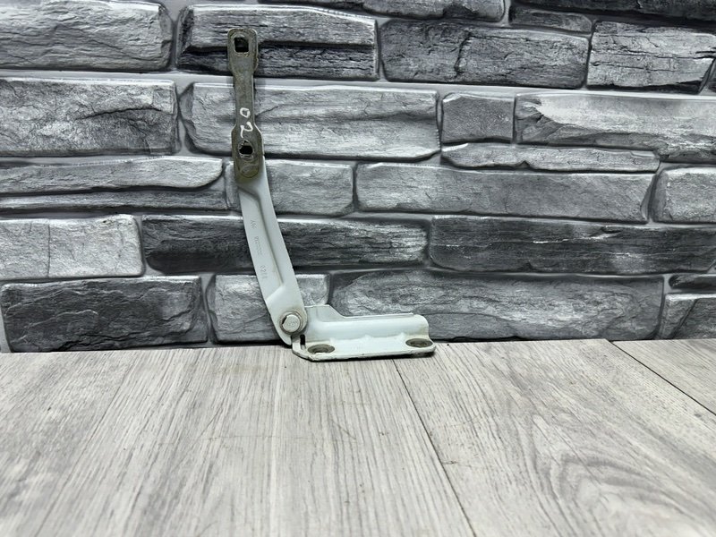 Петля капота, 1000 рублей, Москва