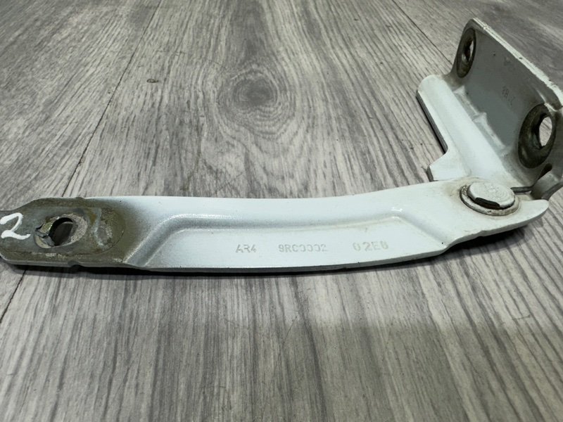 Петля капота, 1000 рублей, Москва