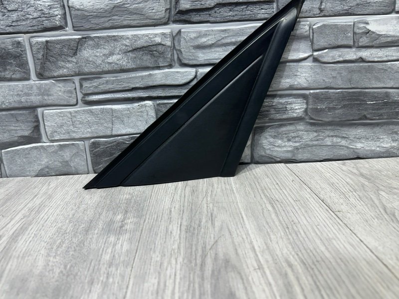 Накладка крыла, 500 рублей, Москва