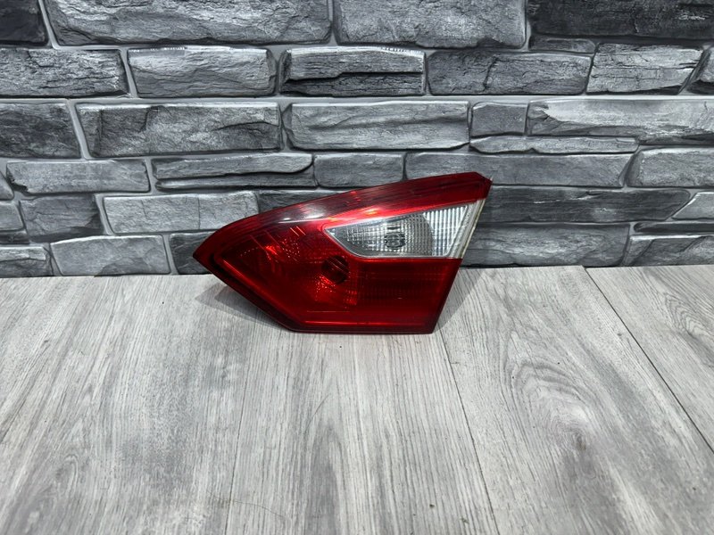 Фонарь задний правый, 3000 рублей, Москва