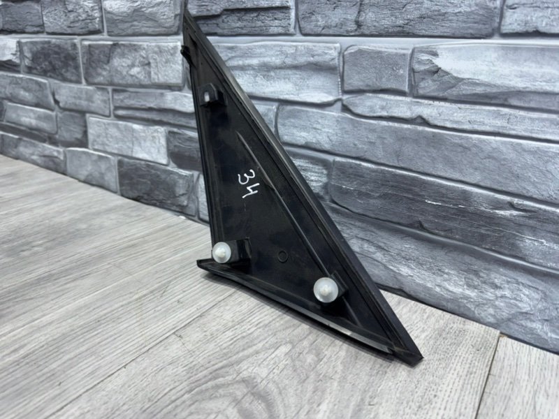 Накладка крыла, 500 рублей, Москва