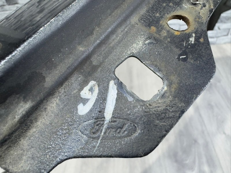 Крыло переднее правое, 8000 рублей, Москва