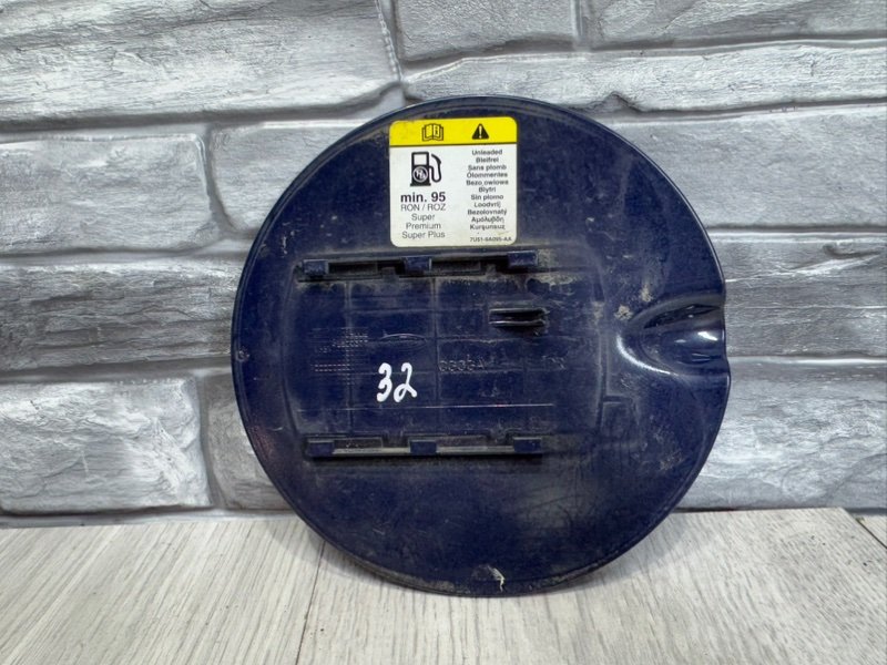 Лючок топливного бака, 1000 рублей, Москва