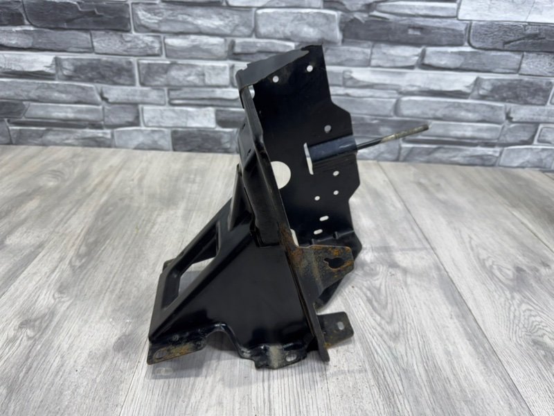 Площадка под АКБ, 2000 рублей, Москва