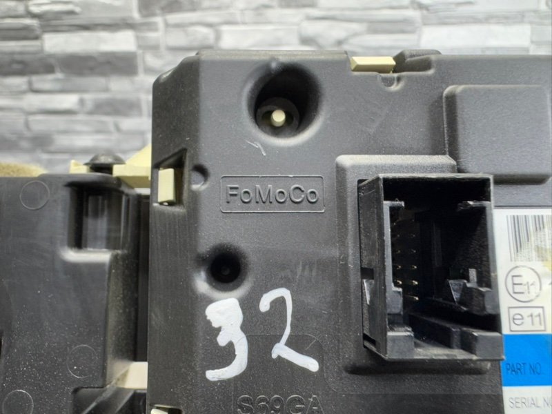 Дисплей информационный, 1000 рублей, Москва