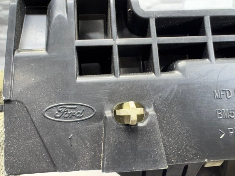 Дисплей информационный, 1000 рублей, Москва