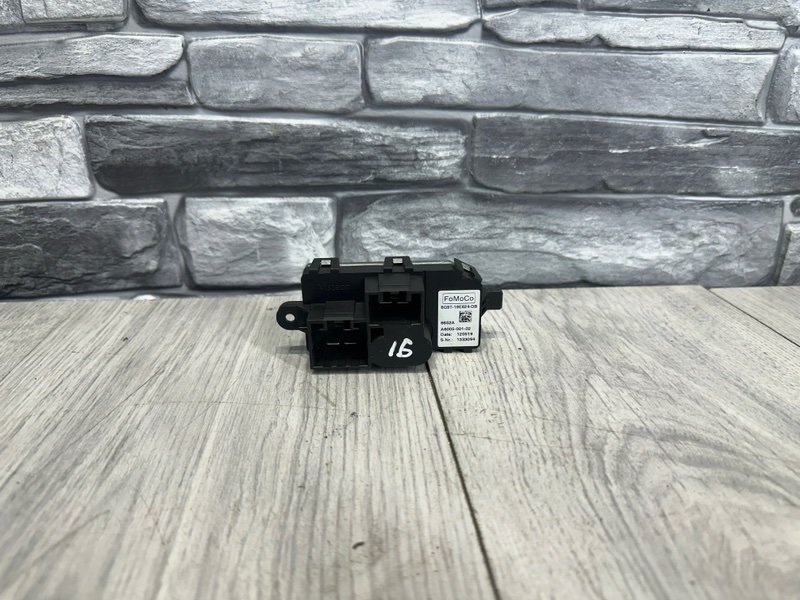 Резистор отопителя, 1000 рублей, Москва