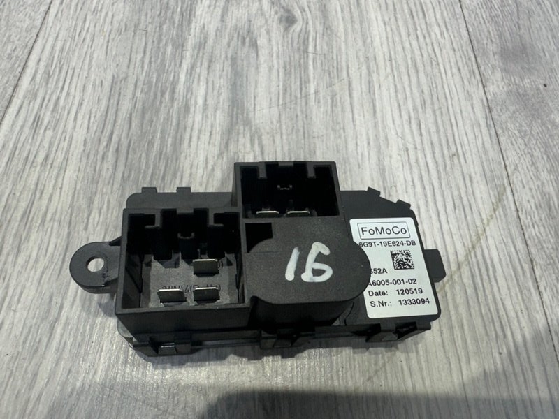 Резистор отопителя, 1000 рублей, Москва