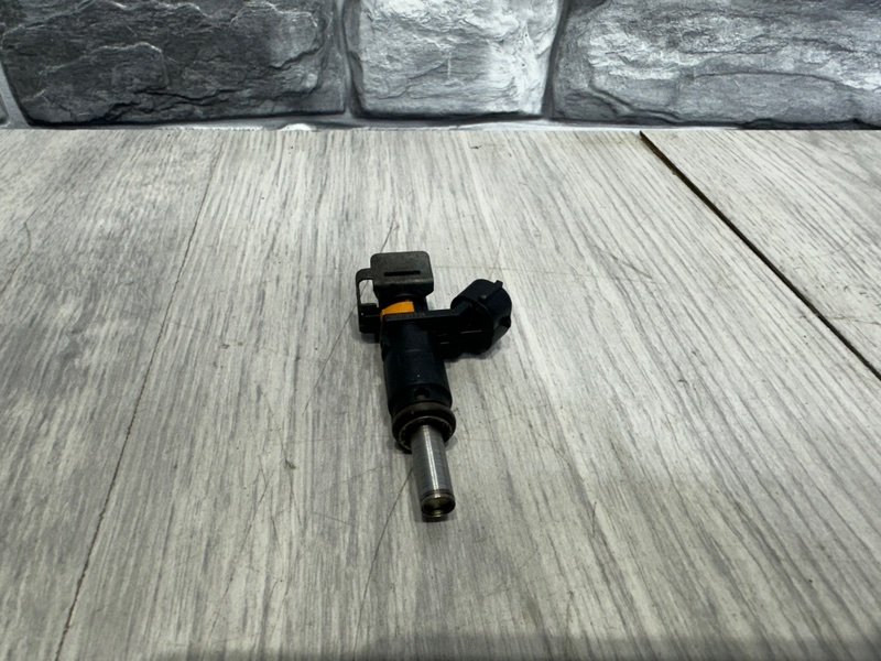 Форсунка топливная, 1000 рублей, Москва