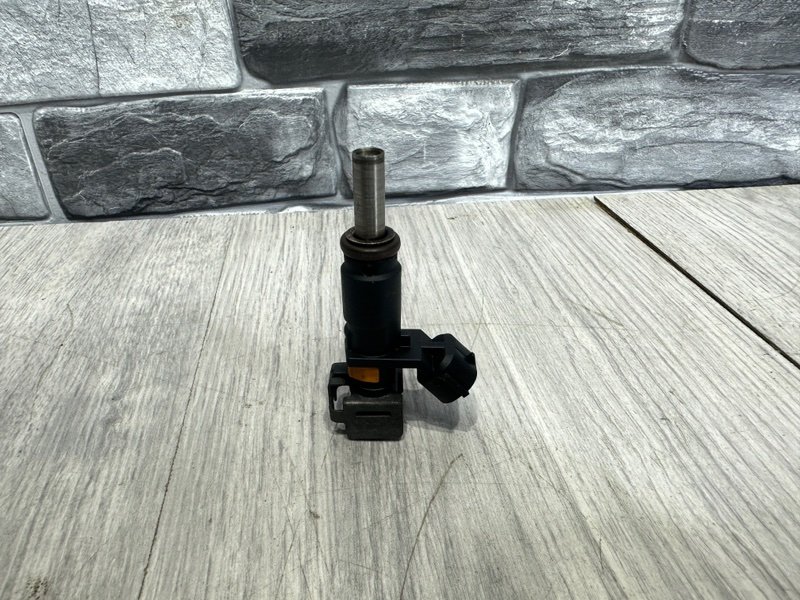 Форсунка топливная, 1000 рублей, Москва