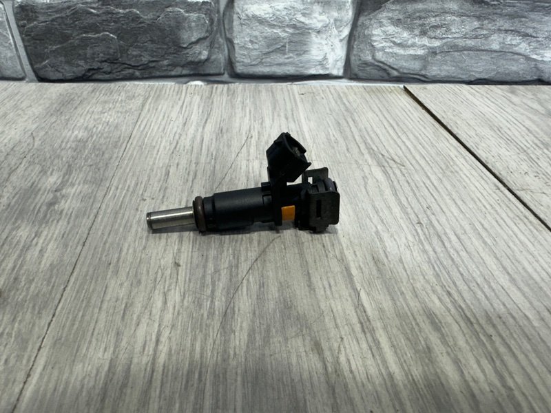 Форсунка топливная, 1000 рублей, Москва