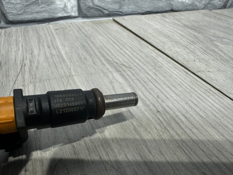 Форсунка топливная, 1000 рублей, Москва