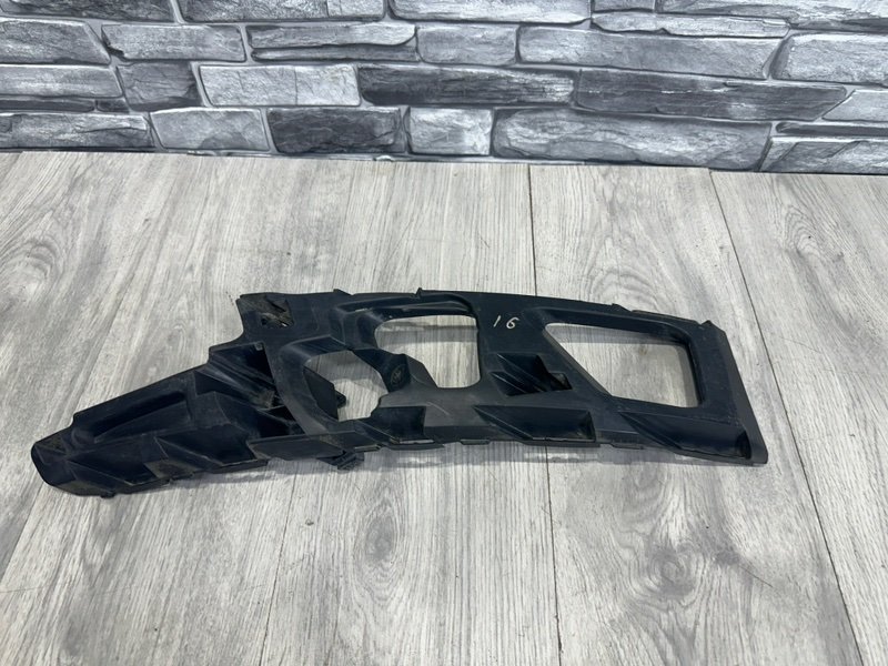 Направляющая переднего бампера, 1000 рублей, Москва