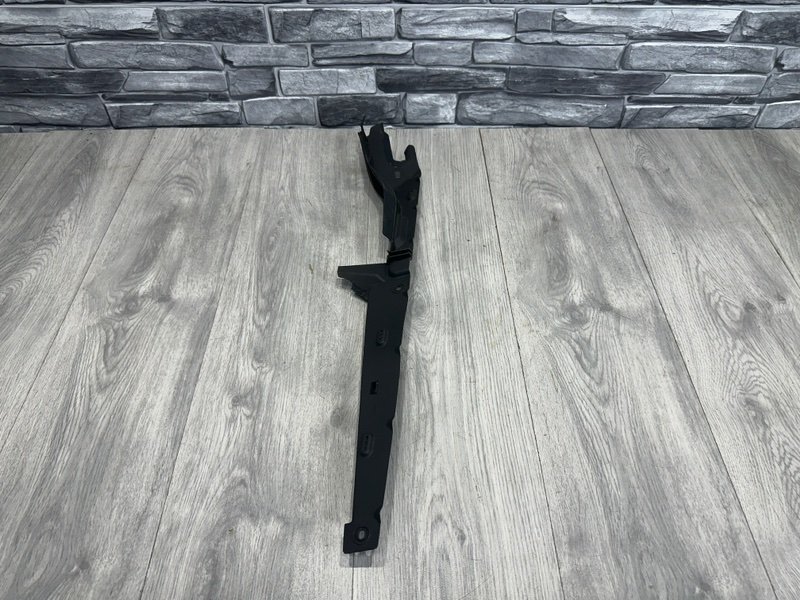 Накладка крыла, 1000 рублей, Москва