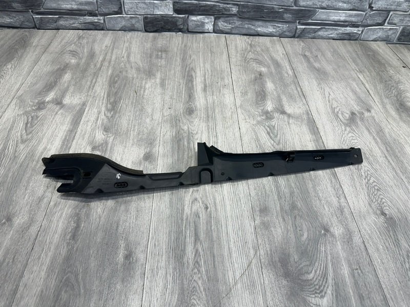 Накладка крыла, 1000 рублей, Москва