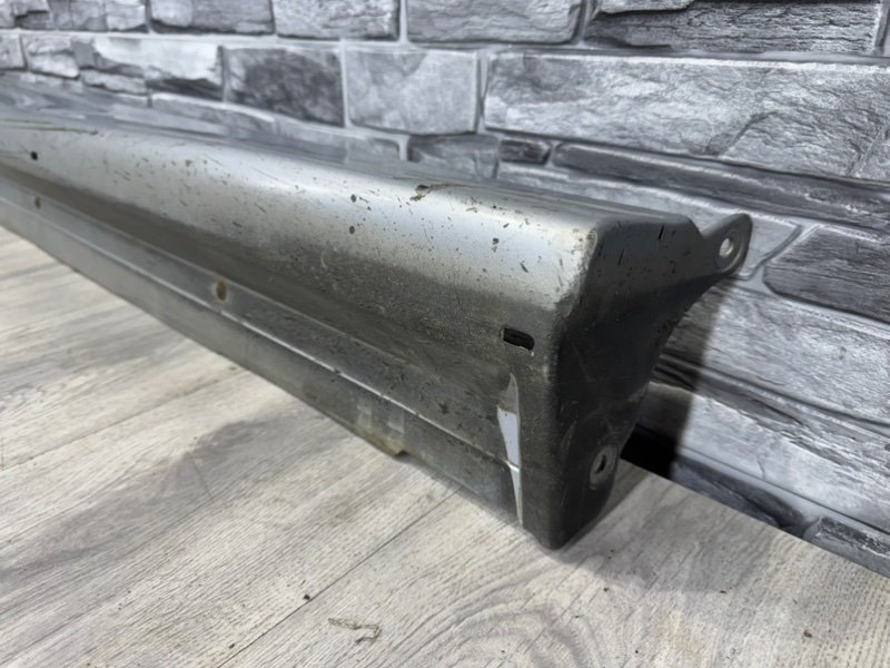 Накладка порога, 2000 рублей, Москва