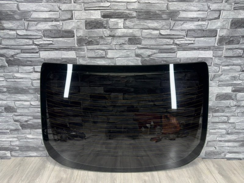 Стекло заднее, 2600 рублей, Москва