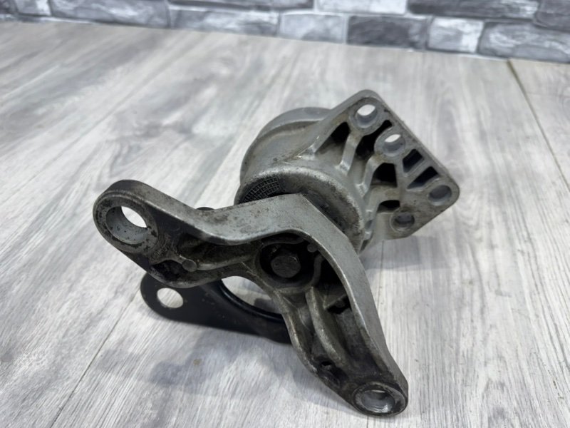 Опора двигателя, 3000 рублей, Москва