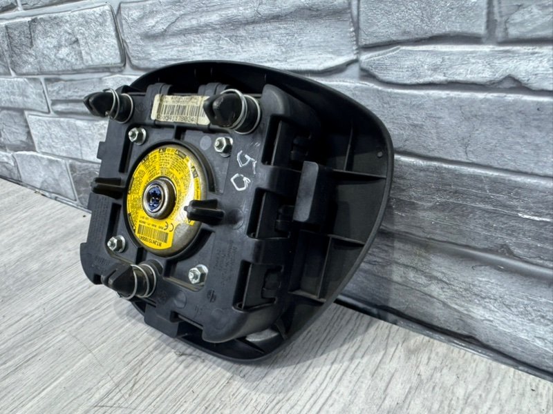 Подушка безопасности в руль, 10000 рублей, Москва