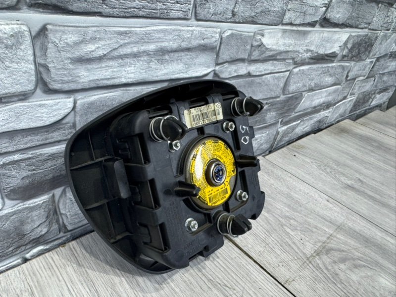 Подушка безопасности в руль, 10000 рублей, Москва