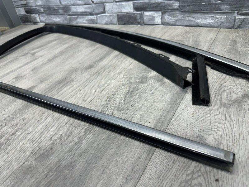 Уплотнитель стекла двери, 2000 рублей, Москва