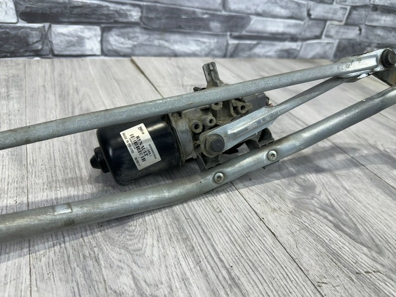 Трапеция стеклоочистителей, 2500 рублей, Москва