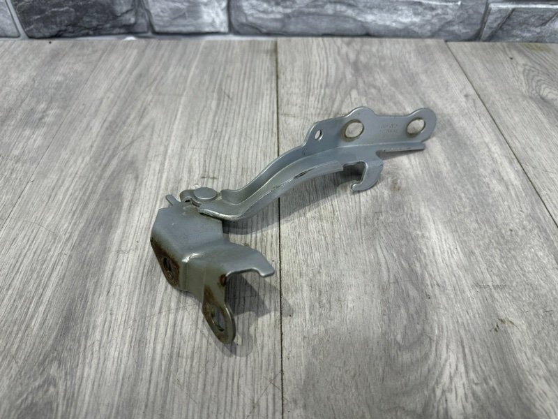 Петля капота, 500 рублей, Москва