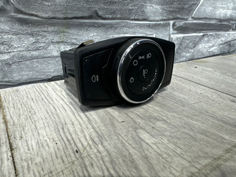 Переключатель света фар, 1200 рублей, Москва