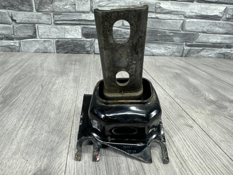 Опора двигателя, 1000 рублей, Москва