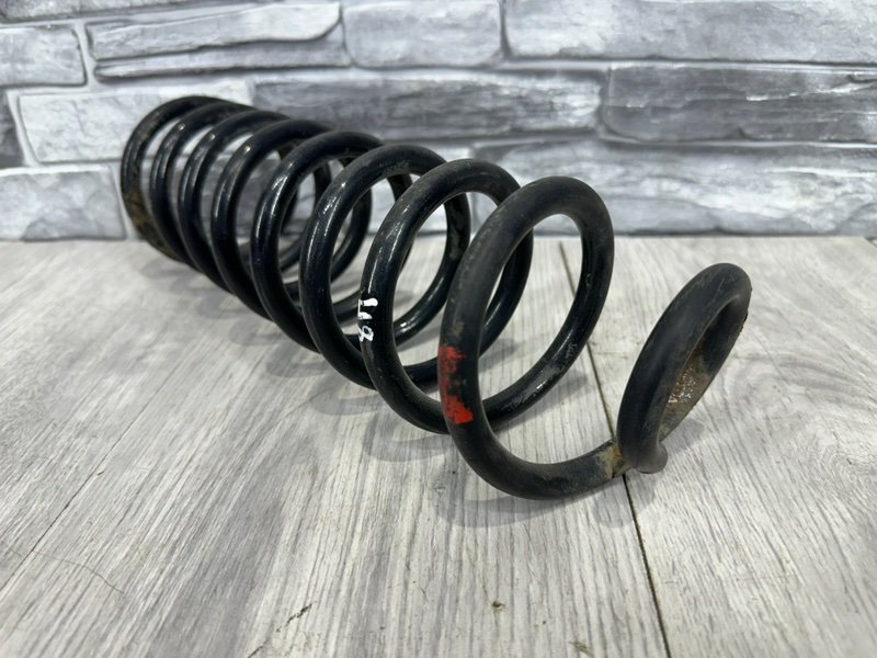 Пружина задняя, 1500 рублей, Москва