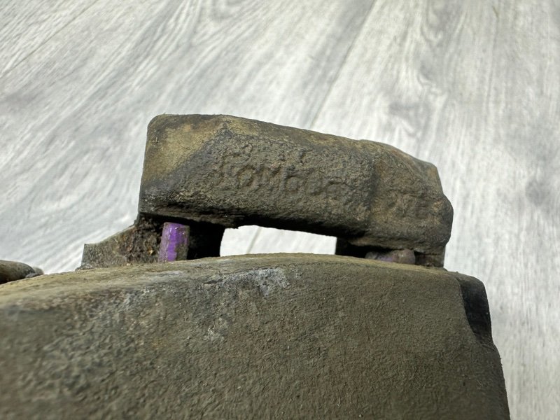 Суппорт тормозной передний правый, 1000 рублей, Москва