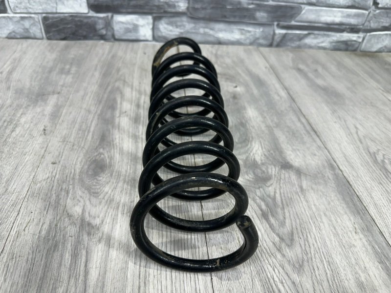 Пружина задняя, 1500 рублей, Москва