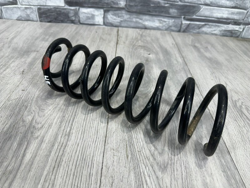 Пружина задняя, 1500 рублей, Москва