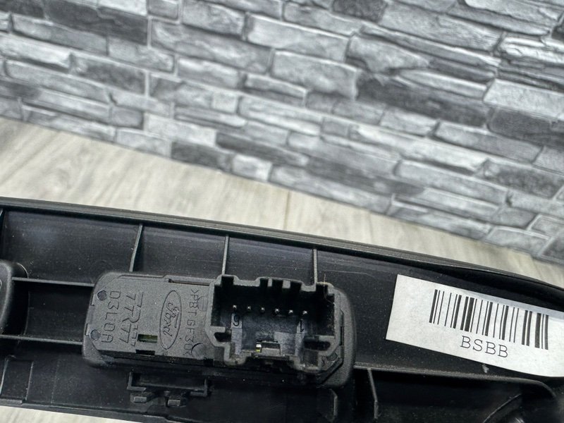 Рамка магнитолы, 3000 рублей, Москва