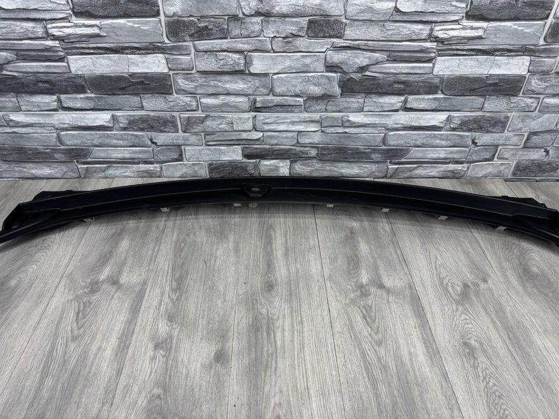 Планка под лобовое стекло, 1000 рублей, Москва