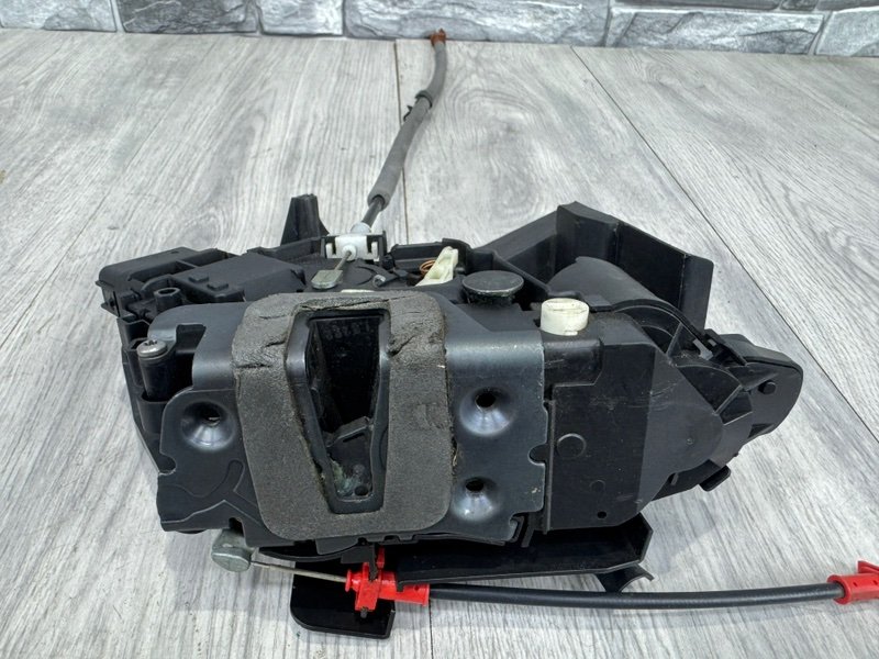 Замок двери задней правой, 4000 рублей, Москва