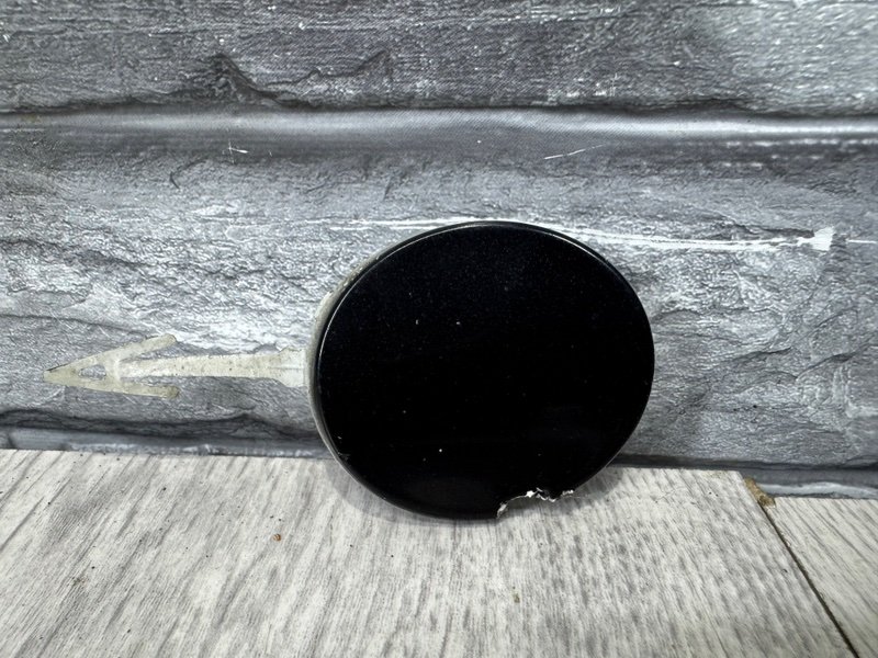 Заглушка буксировочного крюка, 1000 рублей, Москва