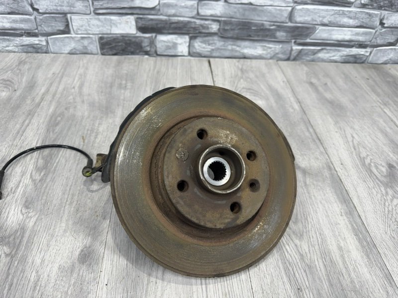 Кулак поворотный, 2400 рублей, Москва