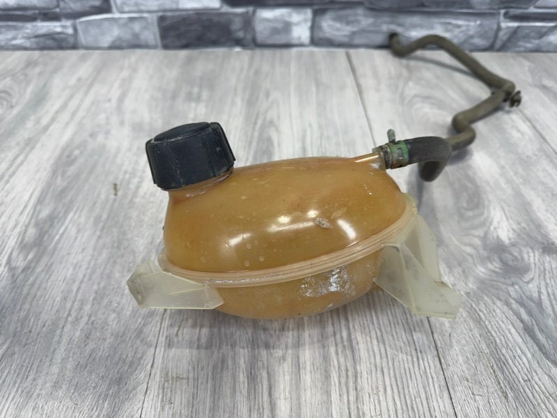 Бачок расширительный, 1000 рублей, Москва