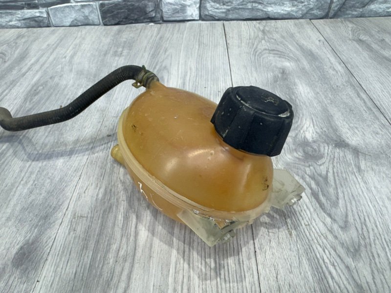 Бачок расширительный, 1000 рублей, Москва