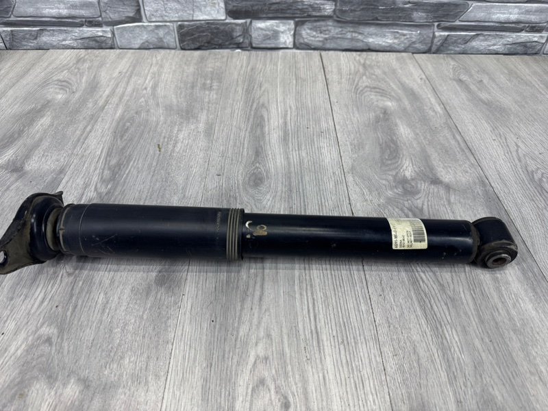 Амортизатор задний, 2000 рублей, Москва