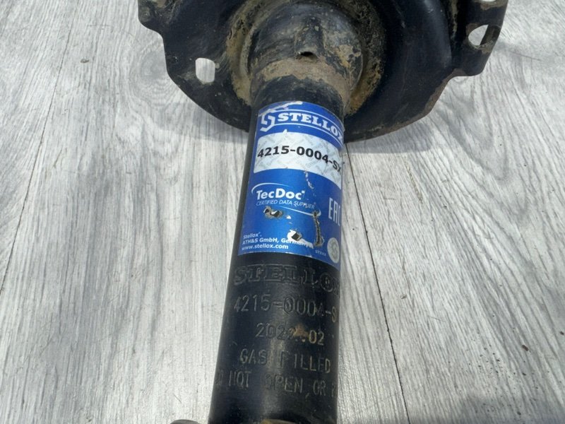 Амортизатор передний, 2500 рублей, Москва